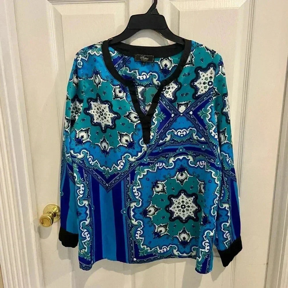 Status women’s pullover elegant top - Picture 1 of 3